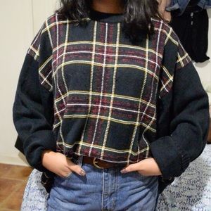 Vintage Tommy Hilfigure Sweater